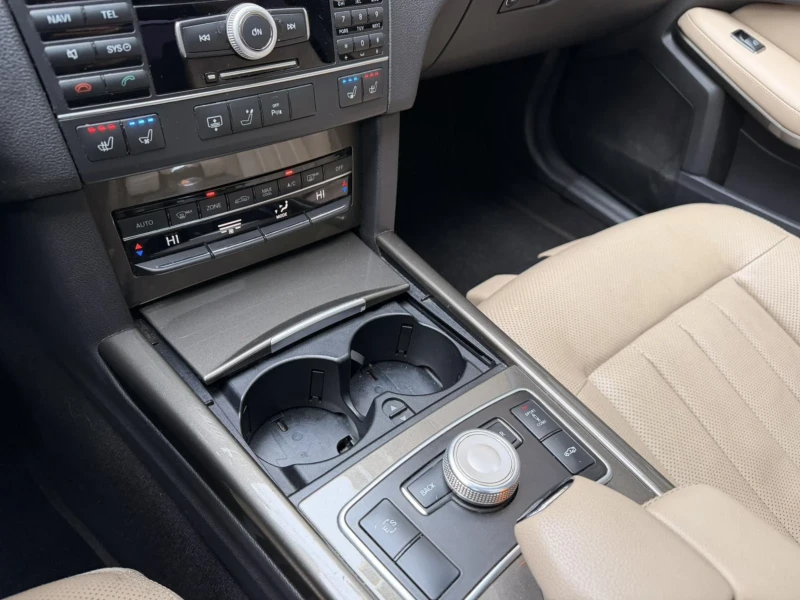 Mercedes-Benz E 500 AMG OPTIC / 4-MATIC  / ПОДГРЕВ  / ВЕНТИЛАЦИЯ , снимка 13 - Автомобили и джипове - 53212117