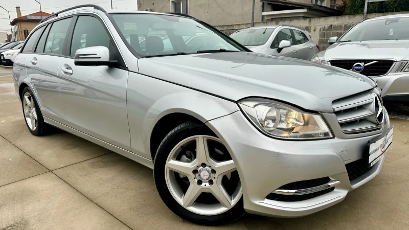Mercedes-Benz C 220  120к.внос Италия! Автомат! Топ състояние!, снимка 3 - Автомобили и джипове - 53213559