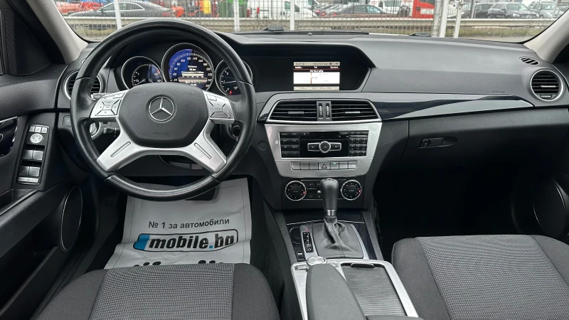 Mercedes-Benz C 220  120к.внос Италия! Автомат! Топ състояние!, снимка 11 - Автомобили и джипове - 53213559
