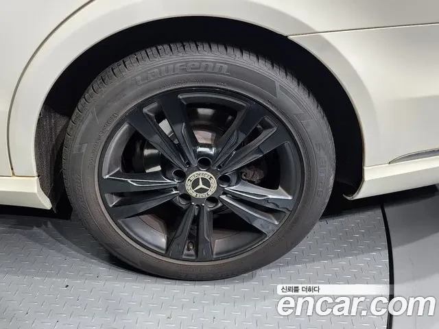 Mercedes-Benz E 220 E-Class W212 E220 CDI Avantgarde - изображение 5