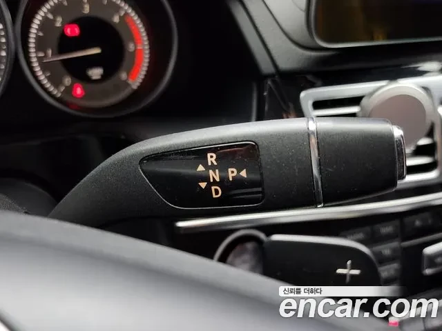 Mercedes-Benz E 220 E-Class W212 E220 CDI Avantgarde - изображение 9