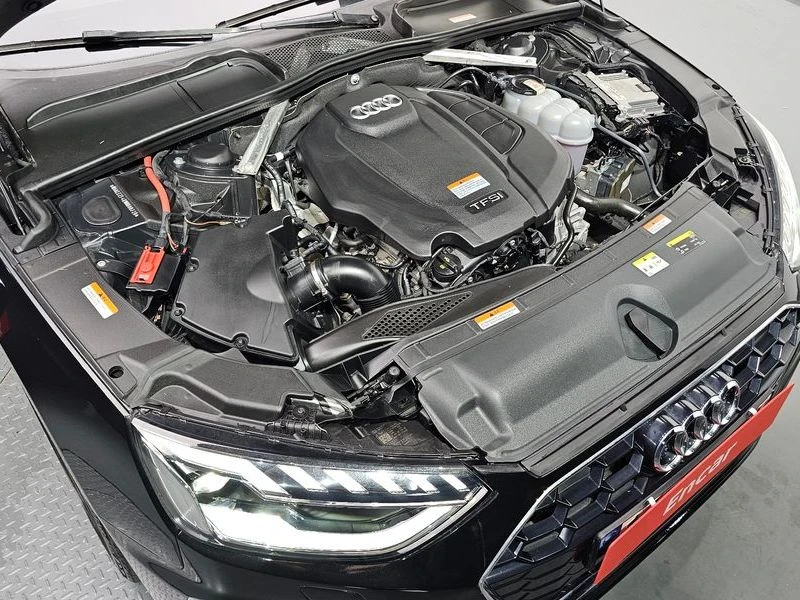 Audi A4 2.0 TFSI Premium / CARFAX, снимка 6 - Автомобили и джипове - 55528758