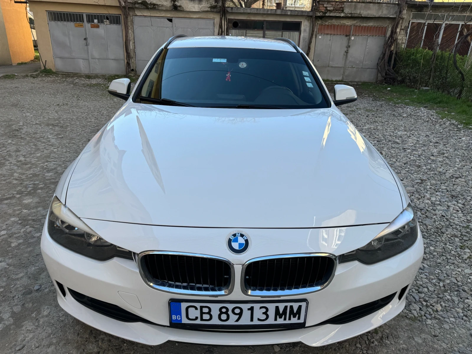 BMW 320  - изображение 8