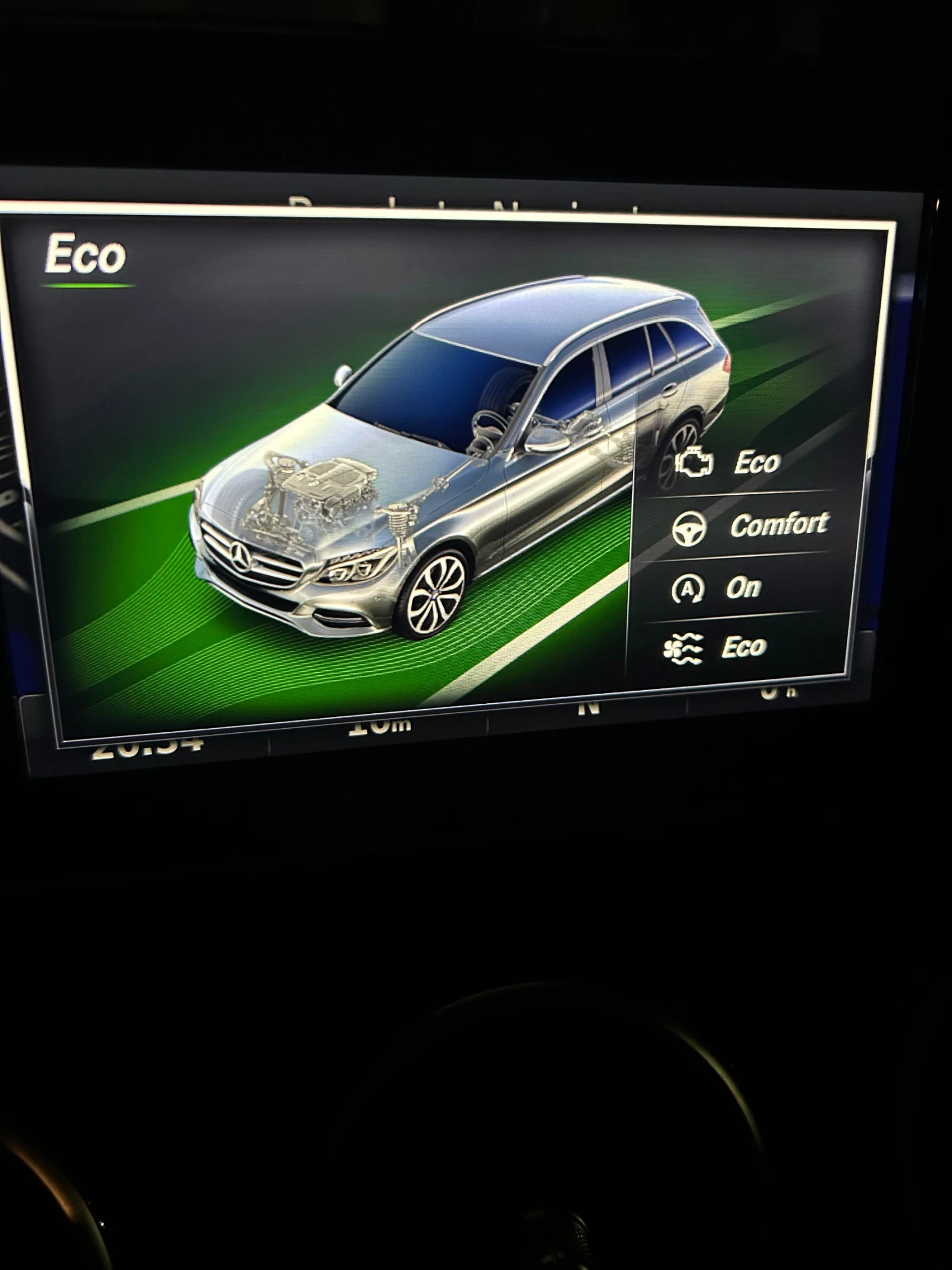 Mercedes-Benz C 220 2.0 - изображение 4