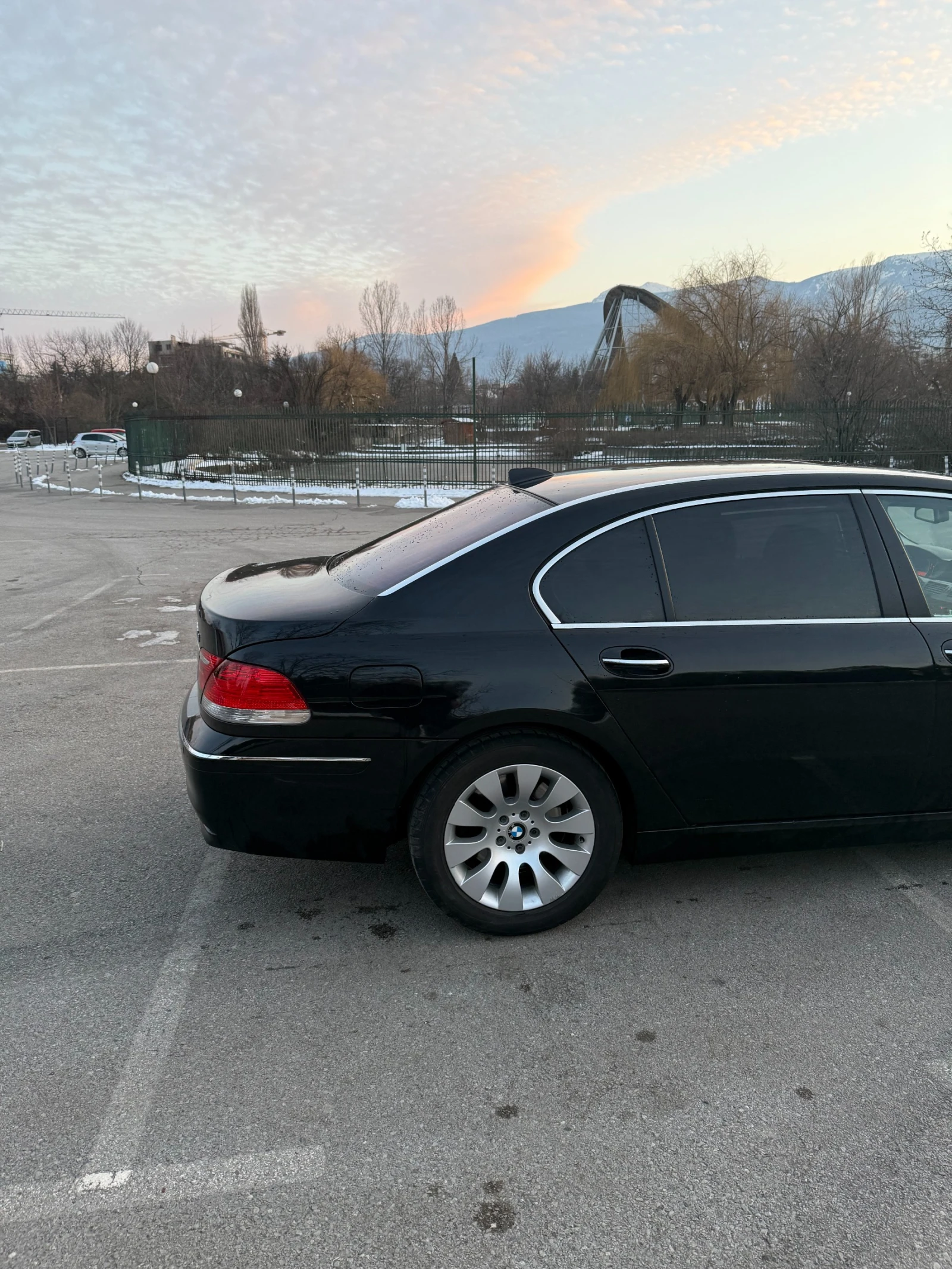 BMW 760 Long - изображение 9
