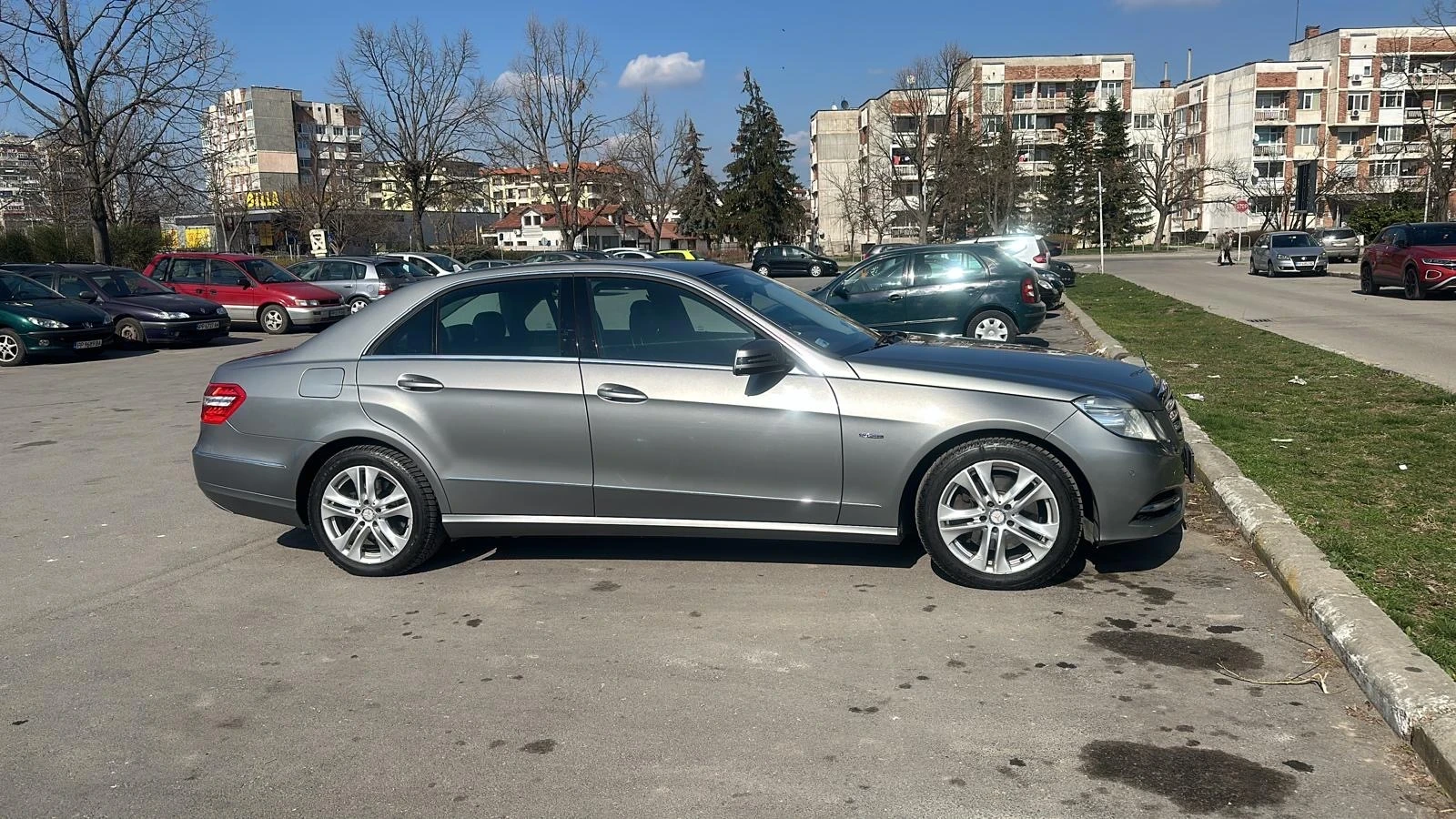 Mercedes-Benz E 350  - изображение 6