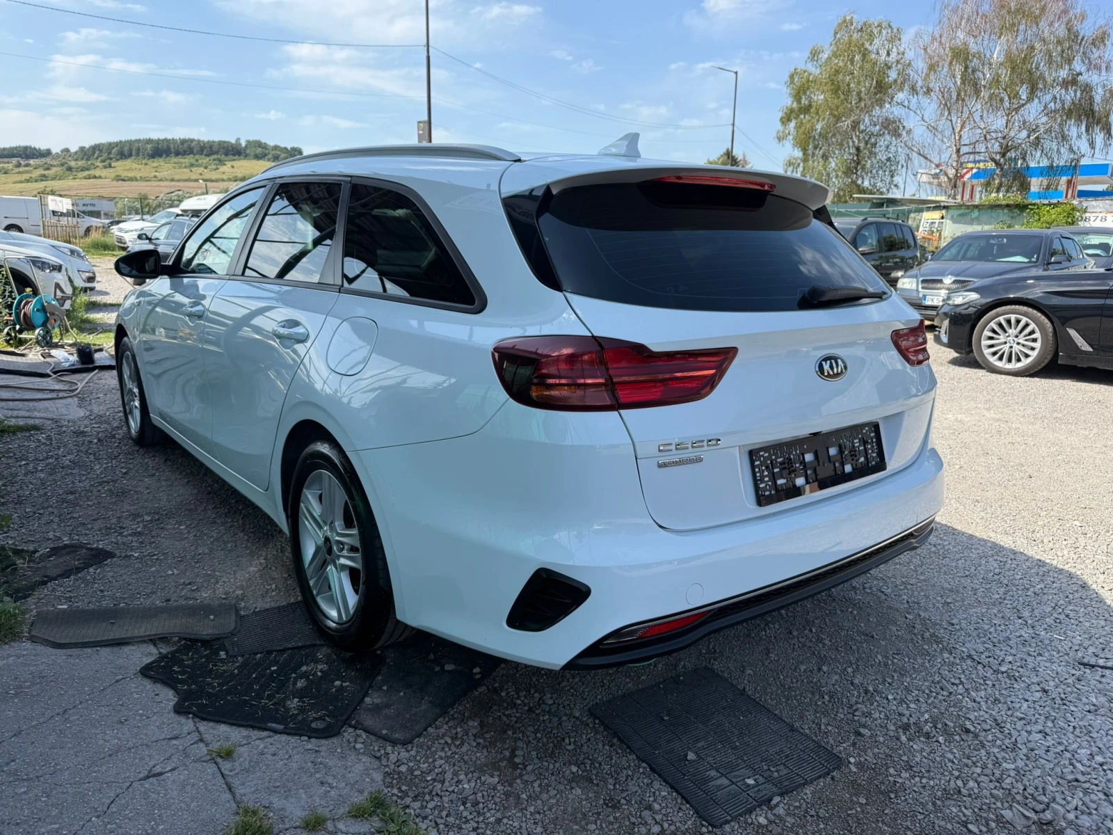 Kia Ceed 1.6crdi* 115ks*  - изображение 4
