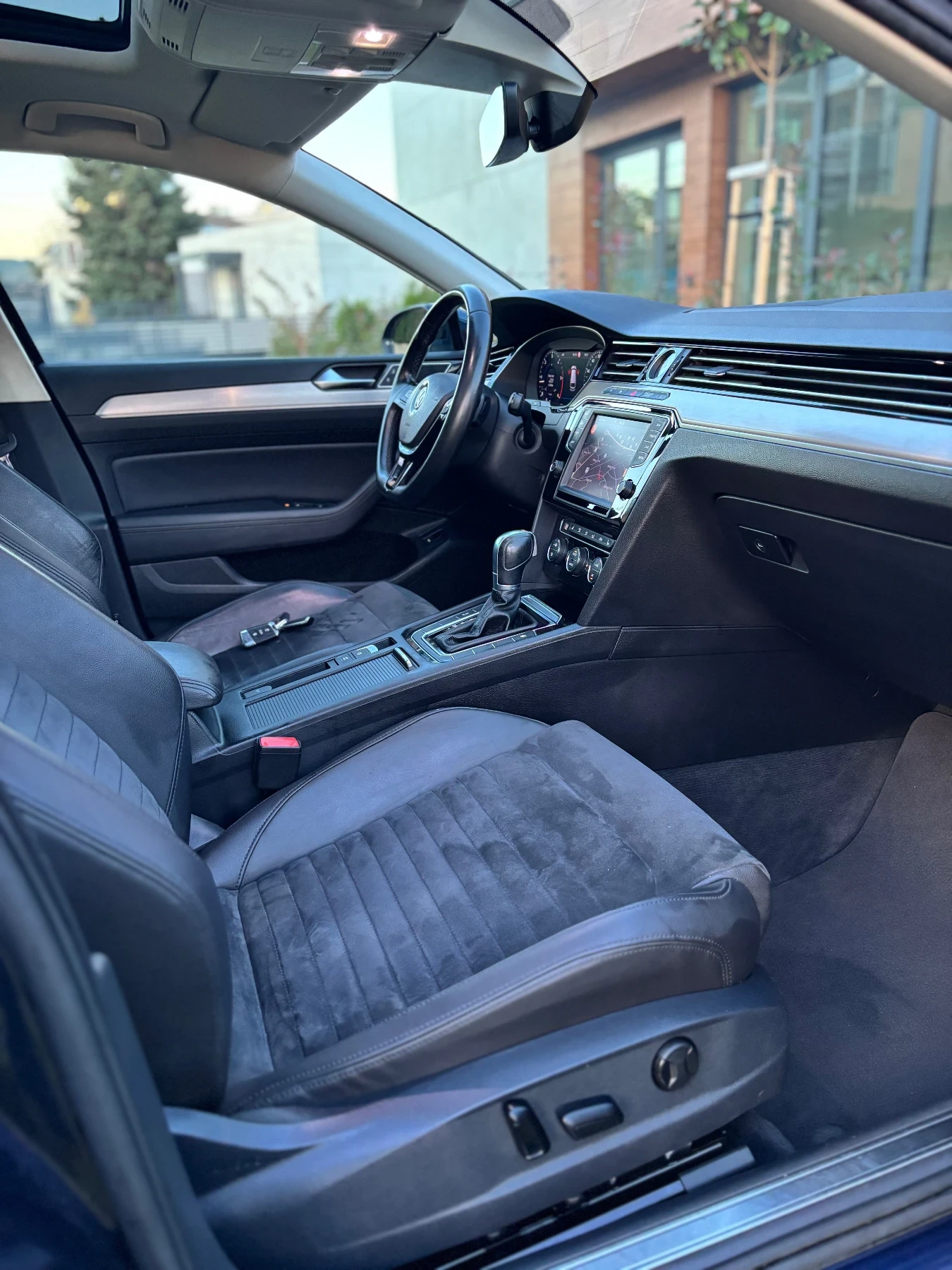 VW Passat 2.0TDI 150 DSG DIGITAL PANORAMA PAMET FULL | Mobile.bg   10