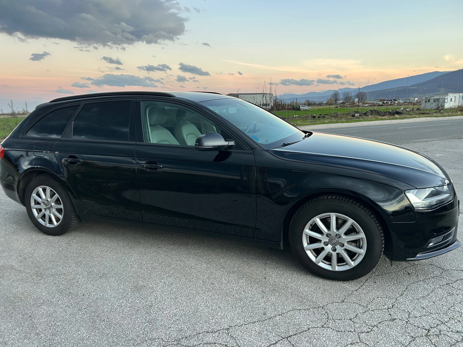 Audi A4 2.0 TDI  | Mobile.bg   5