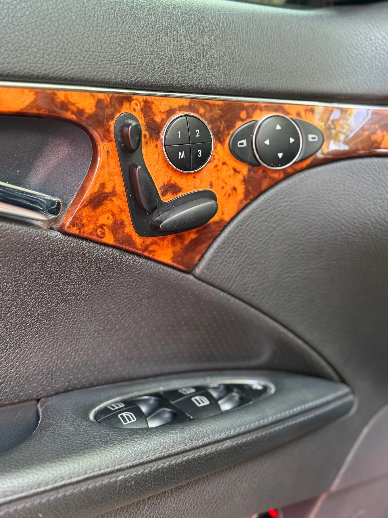 Mercedes-Benz E 350  - изображение 3