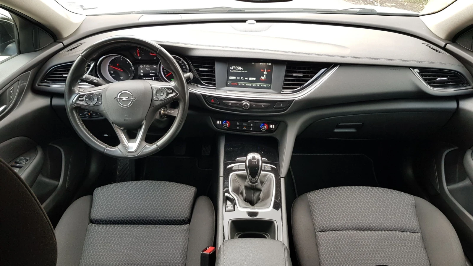 Opel Insignia Grand Sport 1.5 Turbo - изображение 8