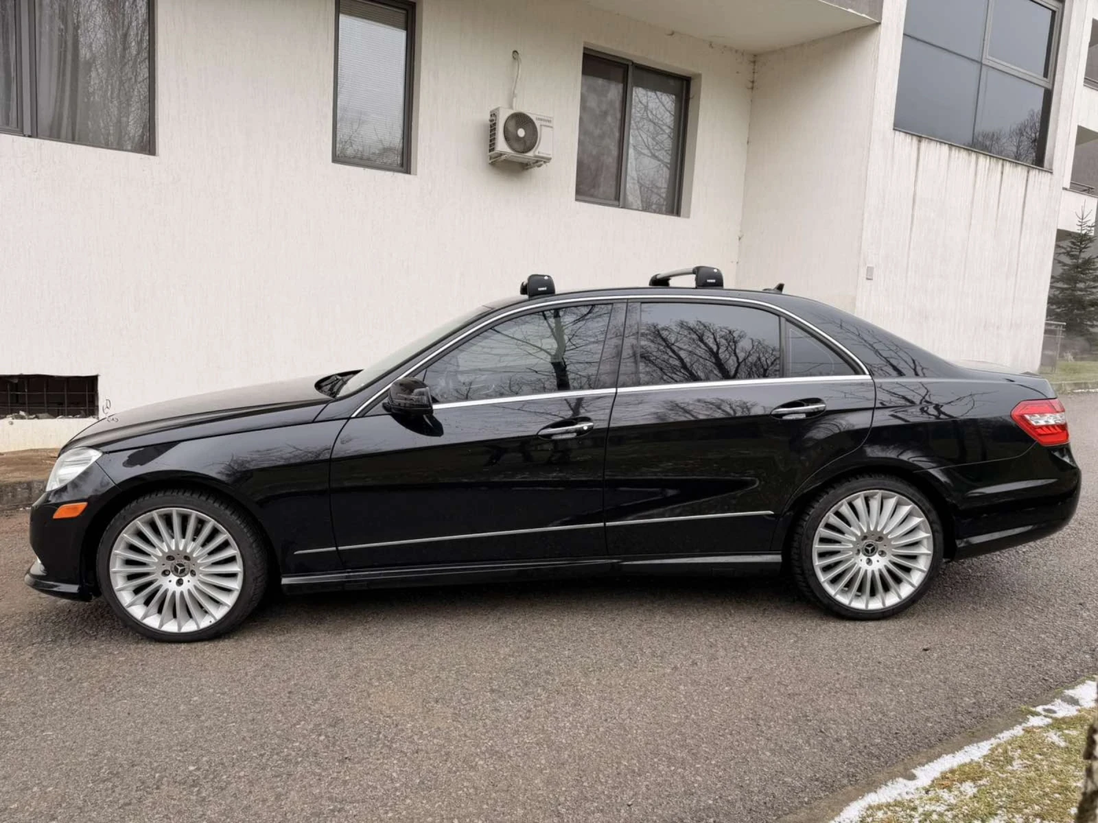 Mercedes-Benz E 500 AMG OPTIC / 4-MATIC  / ПОДГРЕВ  / ВЕНТИЛАЦИЯ  - изображение 4