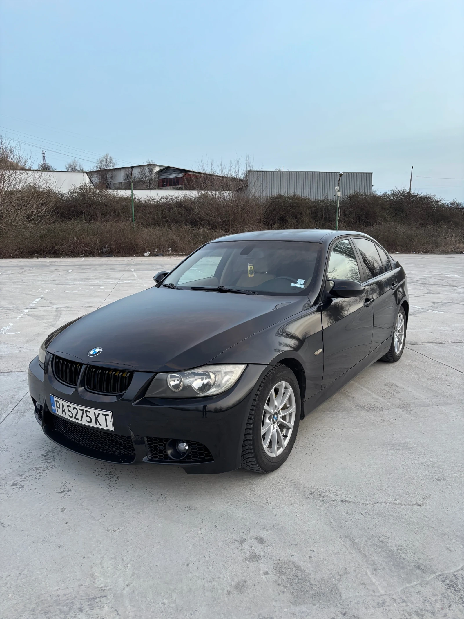 BMW 320  - изображение 2