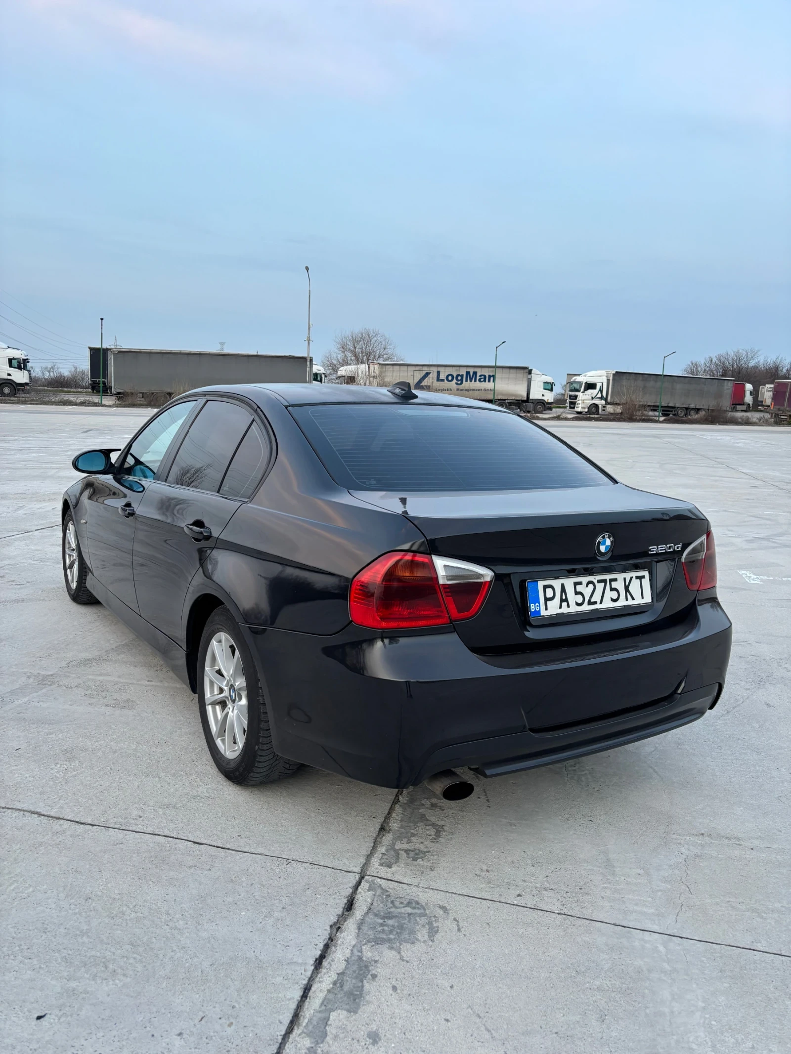 BMW 320  - изображение 7