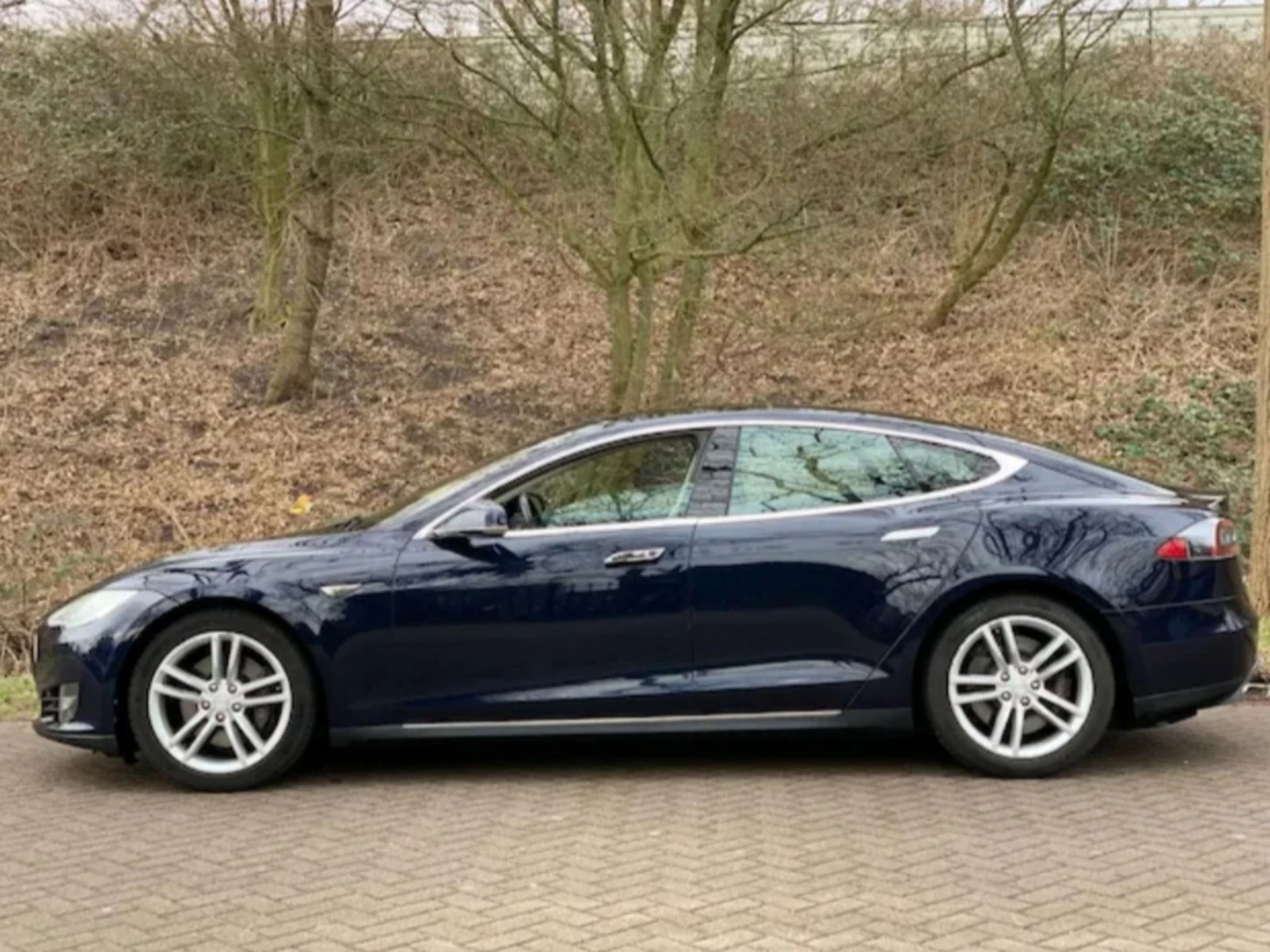 Tesla Model S Free Supercharging, снимка 5 - Автомобили и джипове - 53723692