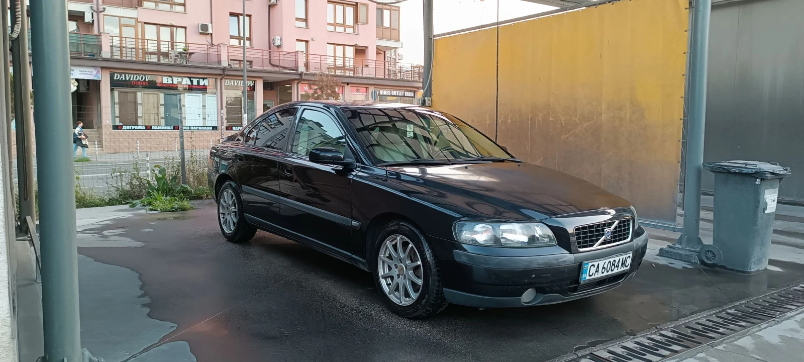 Volvo S60 2.4, снимка 5 - Автомобили и джипове - 53826881