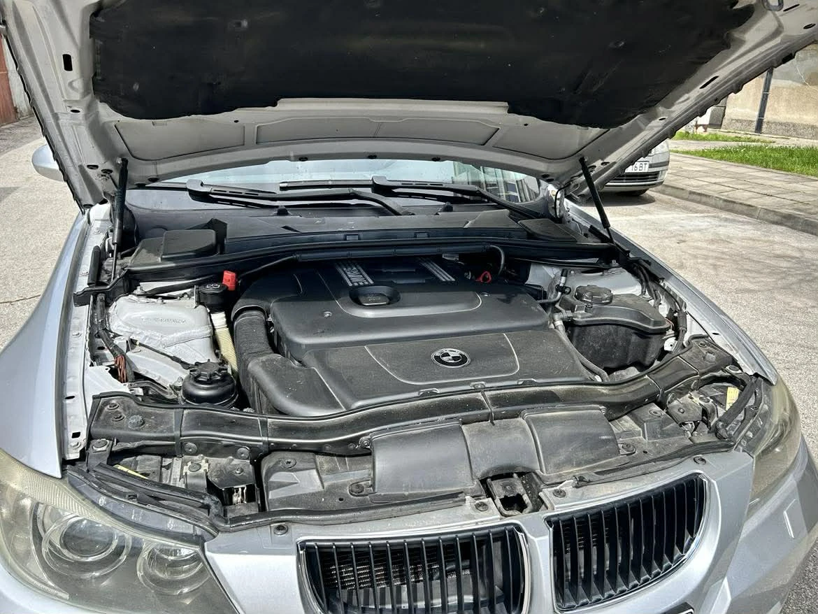 BMW 320, снимка 10 - Автомобили и джипове - 54171119