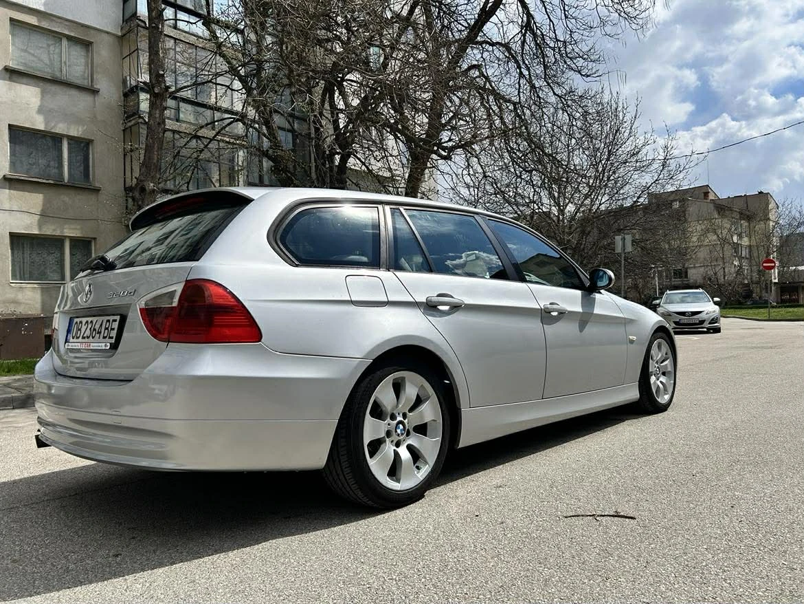 BMW 320, снимка 6 - Автомобили и джипове - 54171119