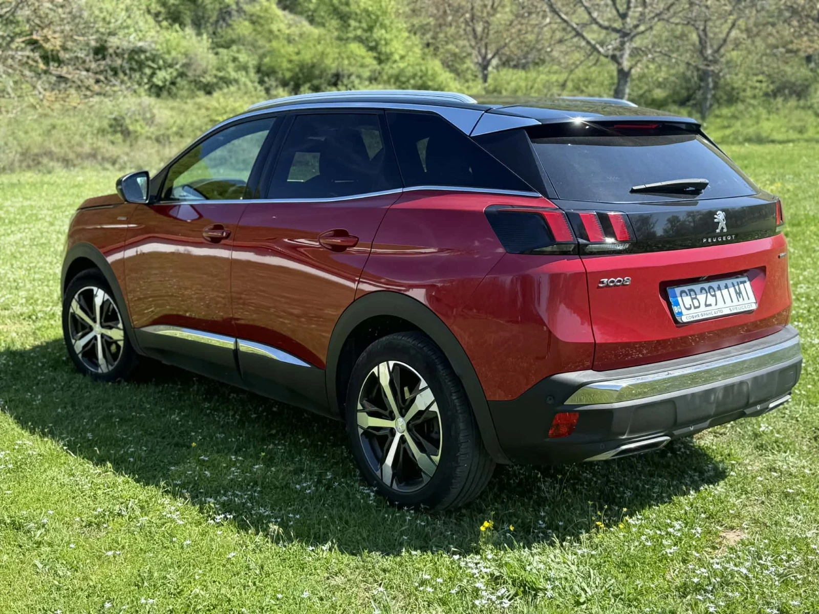 Peugeot 3008 1, 5 BlueHdi, снимка 2 - Автомобили и джипове - 54303776