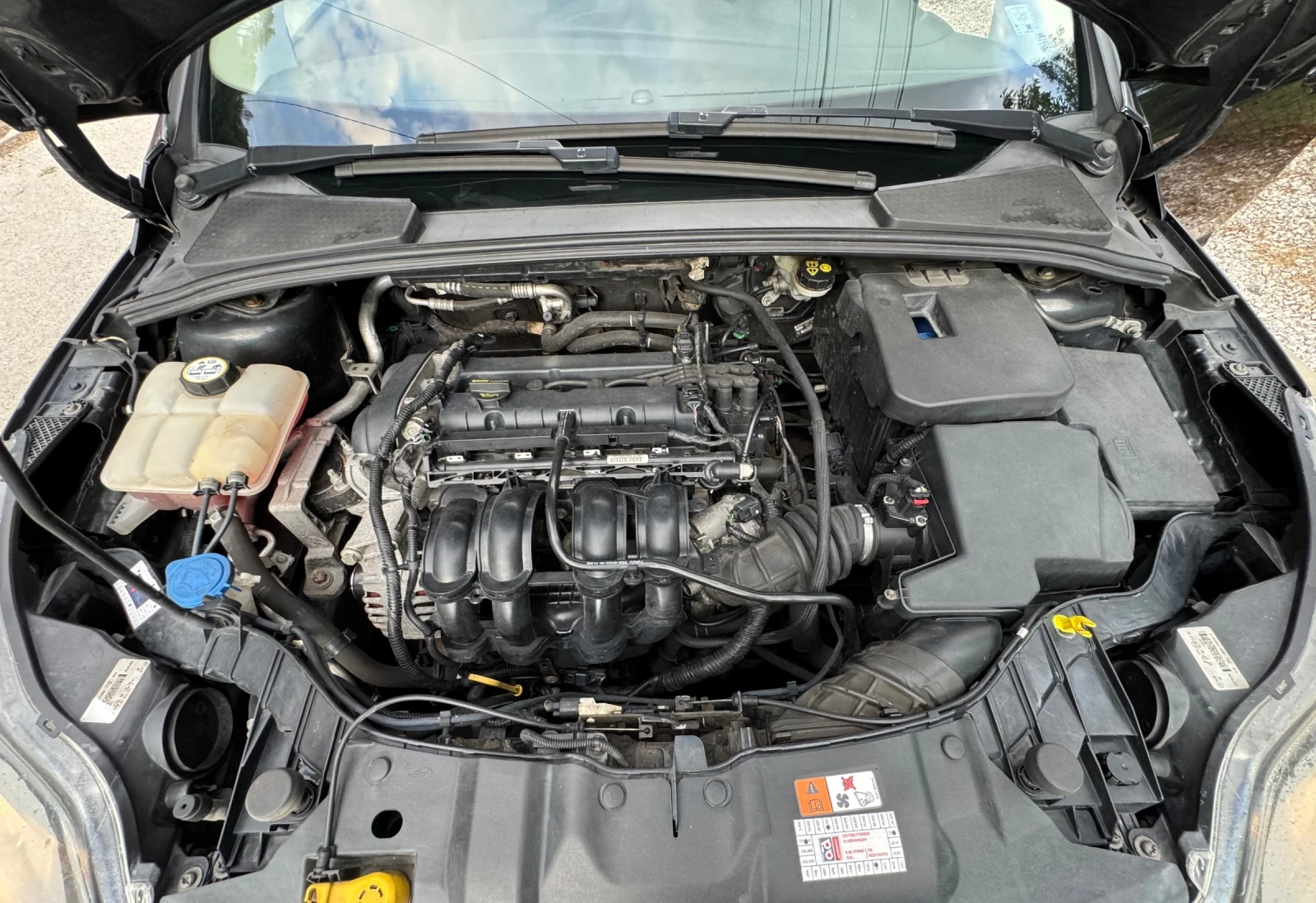 Ford Focus 1.6 TI-vct 16v, снимка 15 - Автомобили и джипове - 55300829