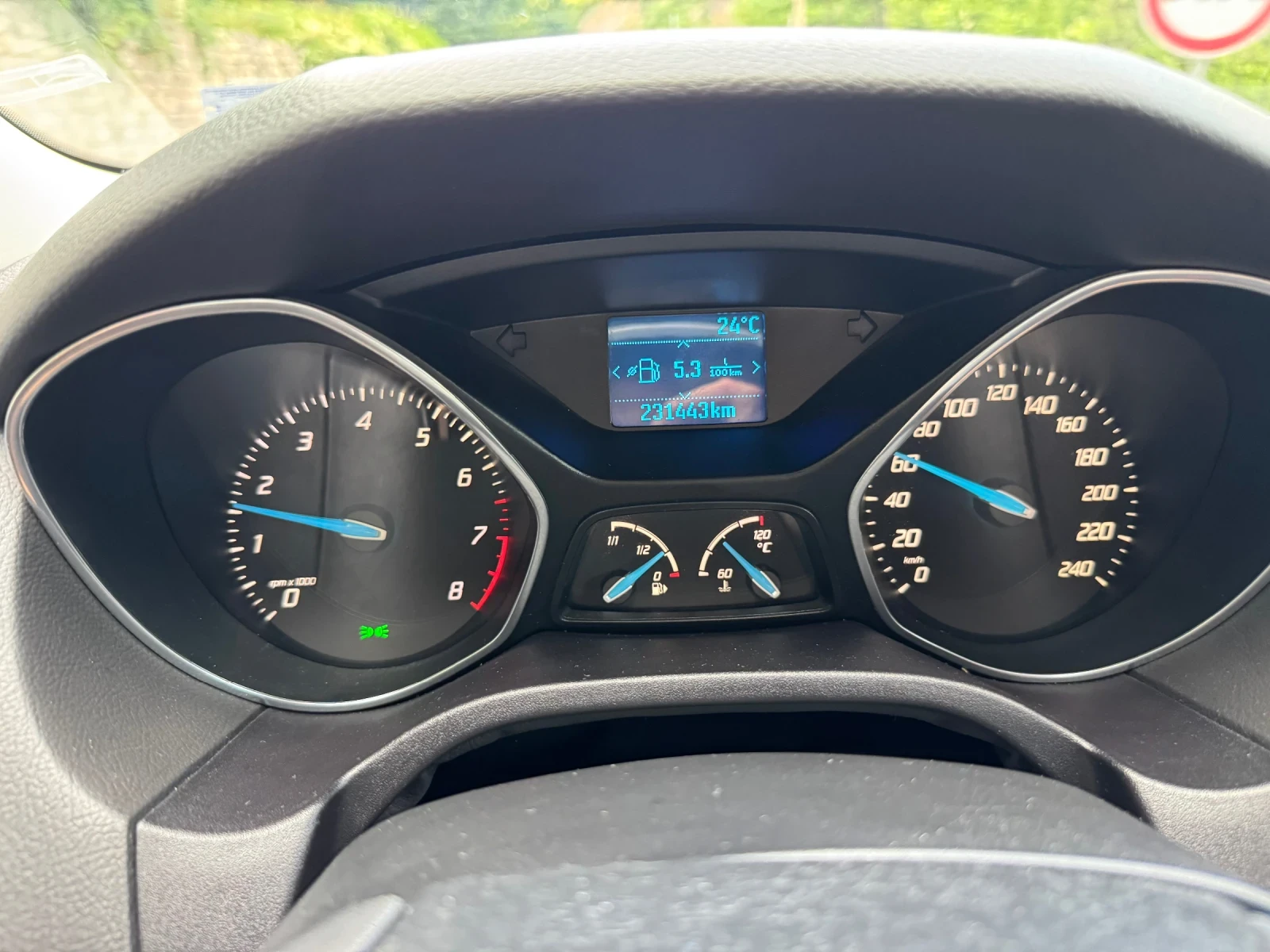 Ford Focus 1.6 TI-vct 16v, снимка 8 - Автомобили и джипове - 55300829