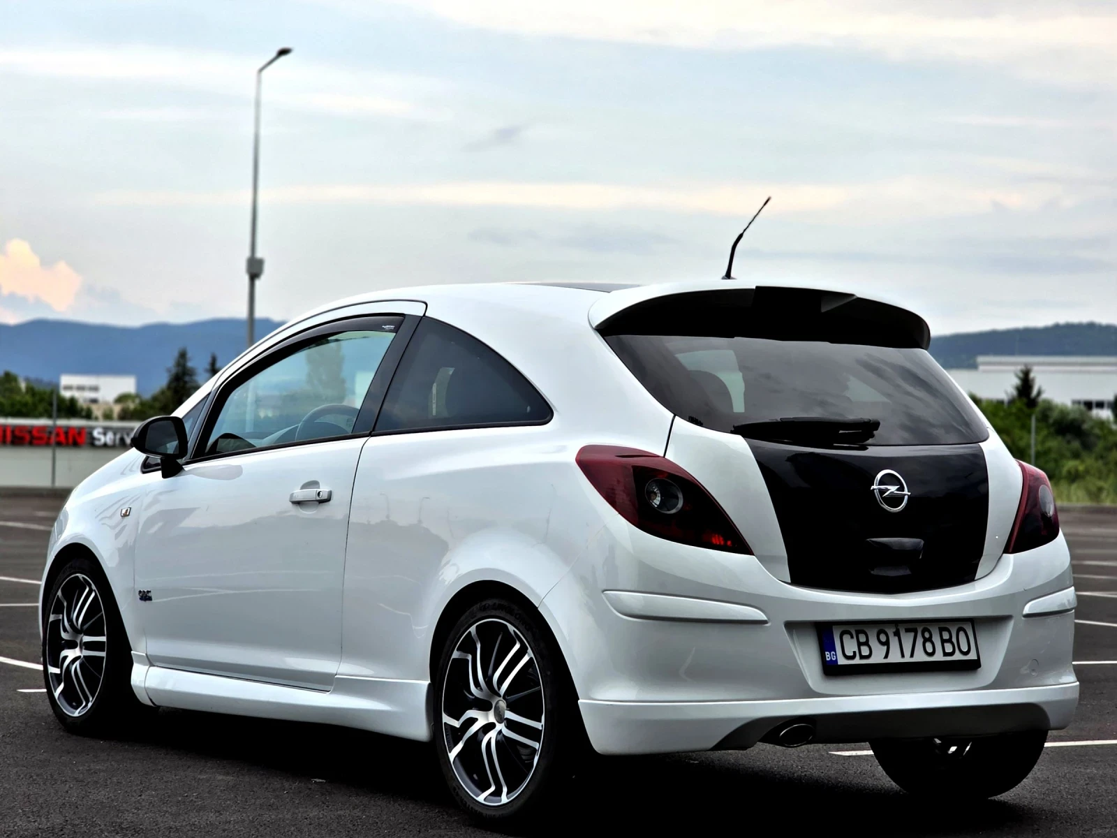 Opel Corsa OPC line 1.6t 150к.с. , снимка 5 - Автомобили и джипове - 55354391