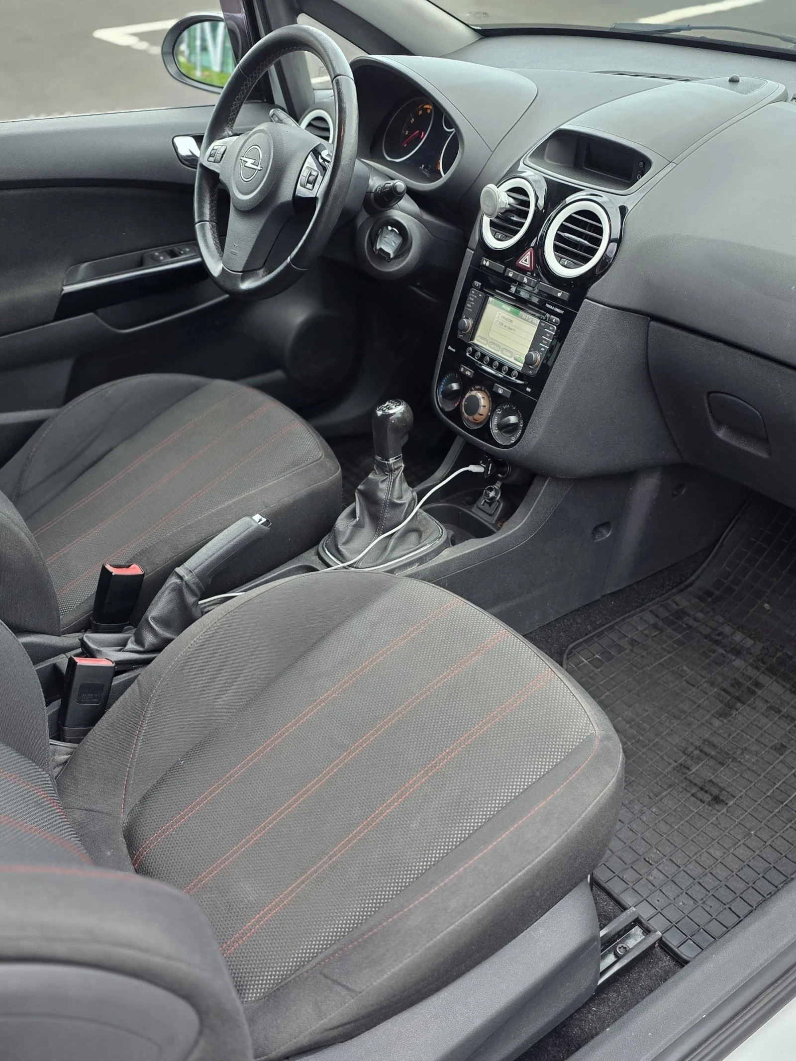 Opel Corsa OPC line 1.6t 150к.с. , снимка 10 - Автомобили и джипове - 55354391