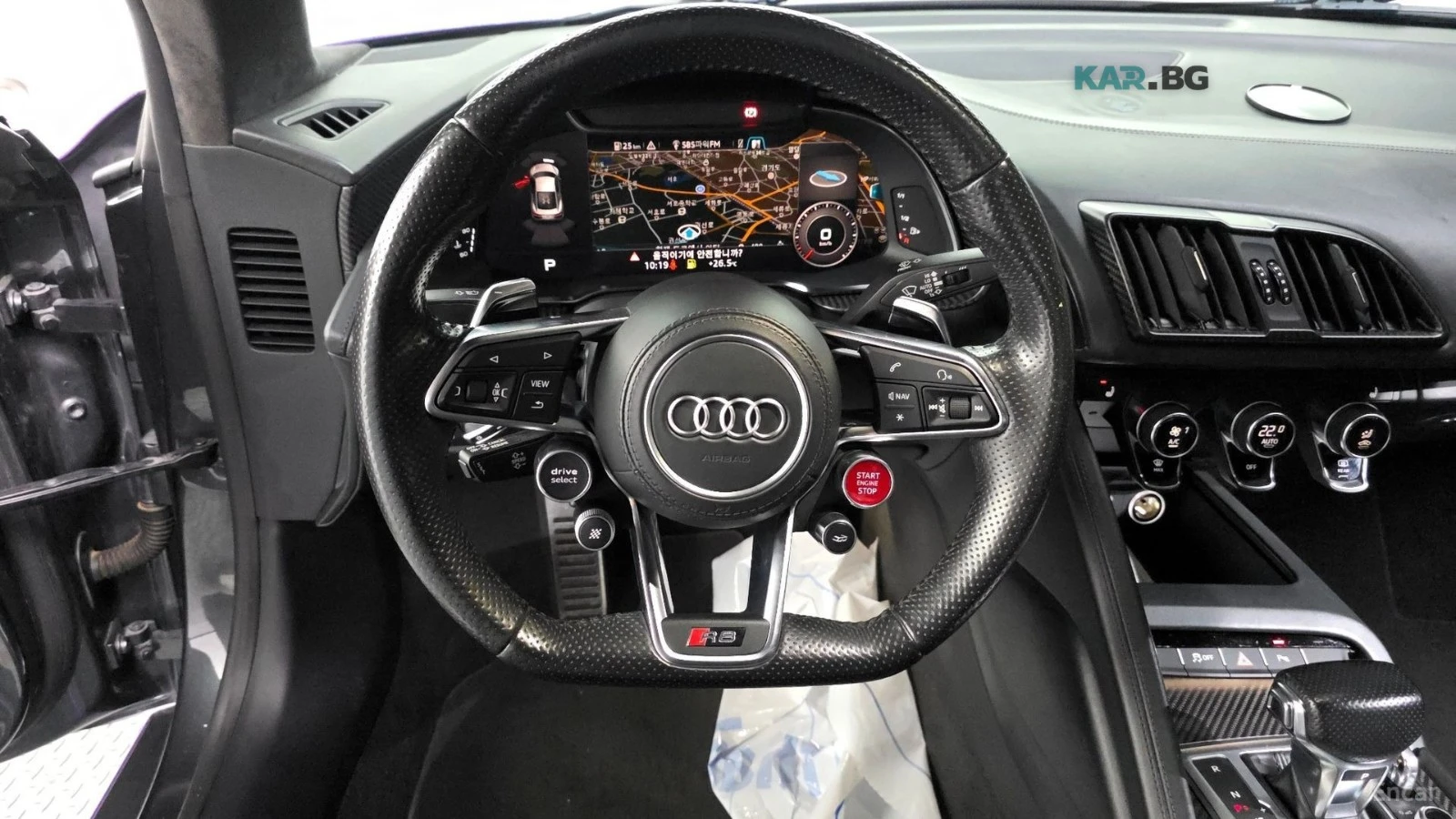 Audi R8 5.2 V10 Plus Coupe, снимка 12 - Автомобили и джипове - 55397600