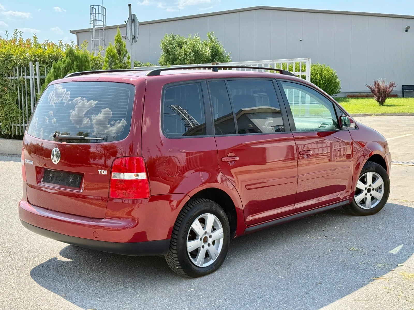 VW Touran 1.9TDI/ 105кс./ 6скр. ОТЛИЧЕН, снимка 7 - Автомобили и джипове - 55561637