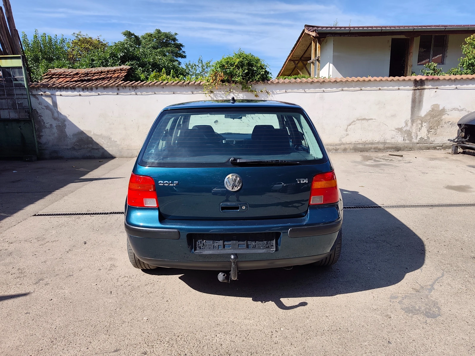 VW Golf 1.9TDI 101к.с., снимка 8 - Автомобили и джипове - 55952241