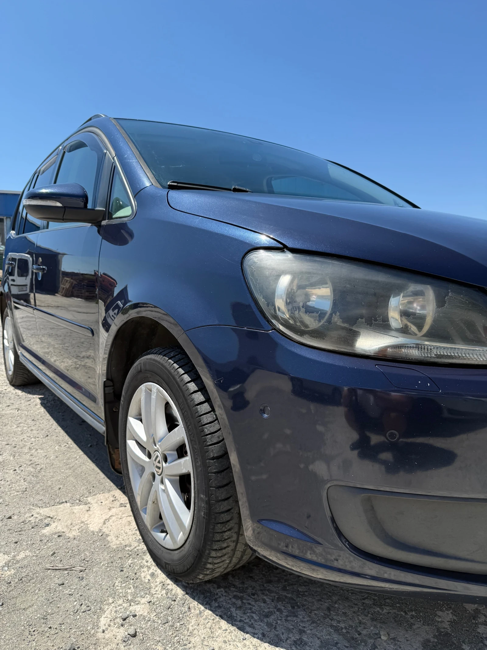 VW Touran Highline, снимка 14 - Автомобили и джипове - 56016944