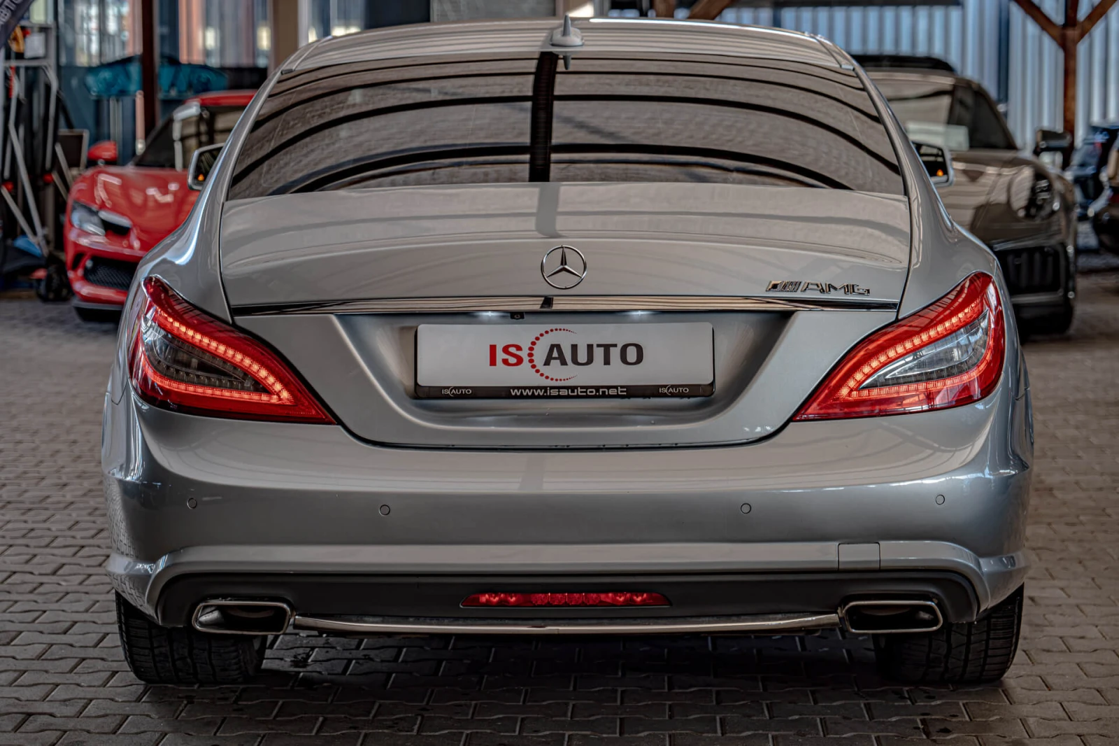 Mercedes-Benz CLS 500 4Matic/Air Matic/Камера/Подгрев/Алкантар/Шибедах, снимка 4 - Автомобили и джипове - 56219291