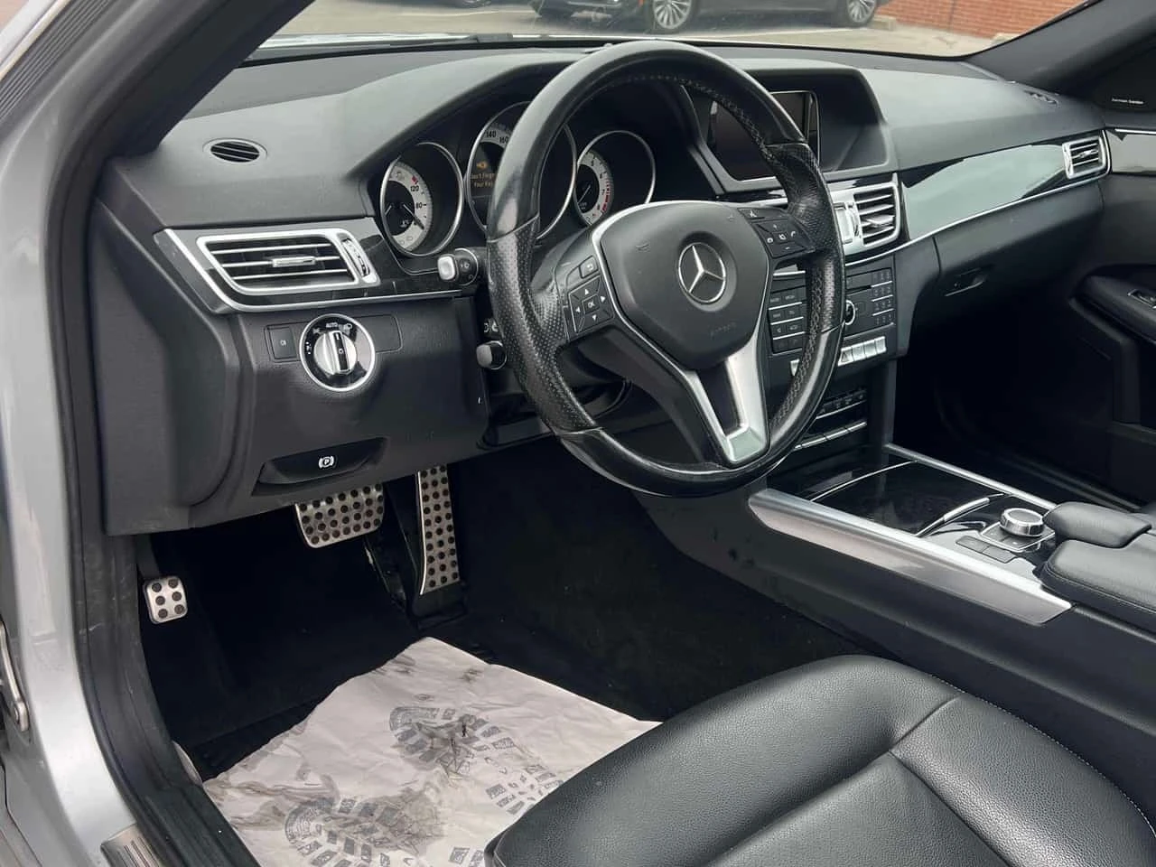 Mercedes-Benz E 300 * CARFAX * ����� �� ����������� | Mobile.bg � ����������� 5