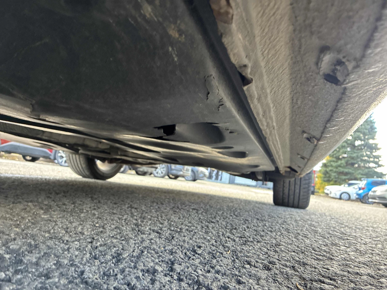 VW Jetta 4dr 2.0L Man, снимка 16 - Автомобили и джипове - 56523649