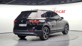 VW Tiguan R-LINE| DSG| HuD| ПАНО| ПОДГРЕВ|  | Auto.bg — изображение 2