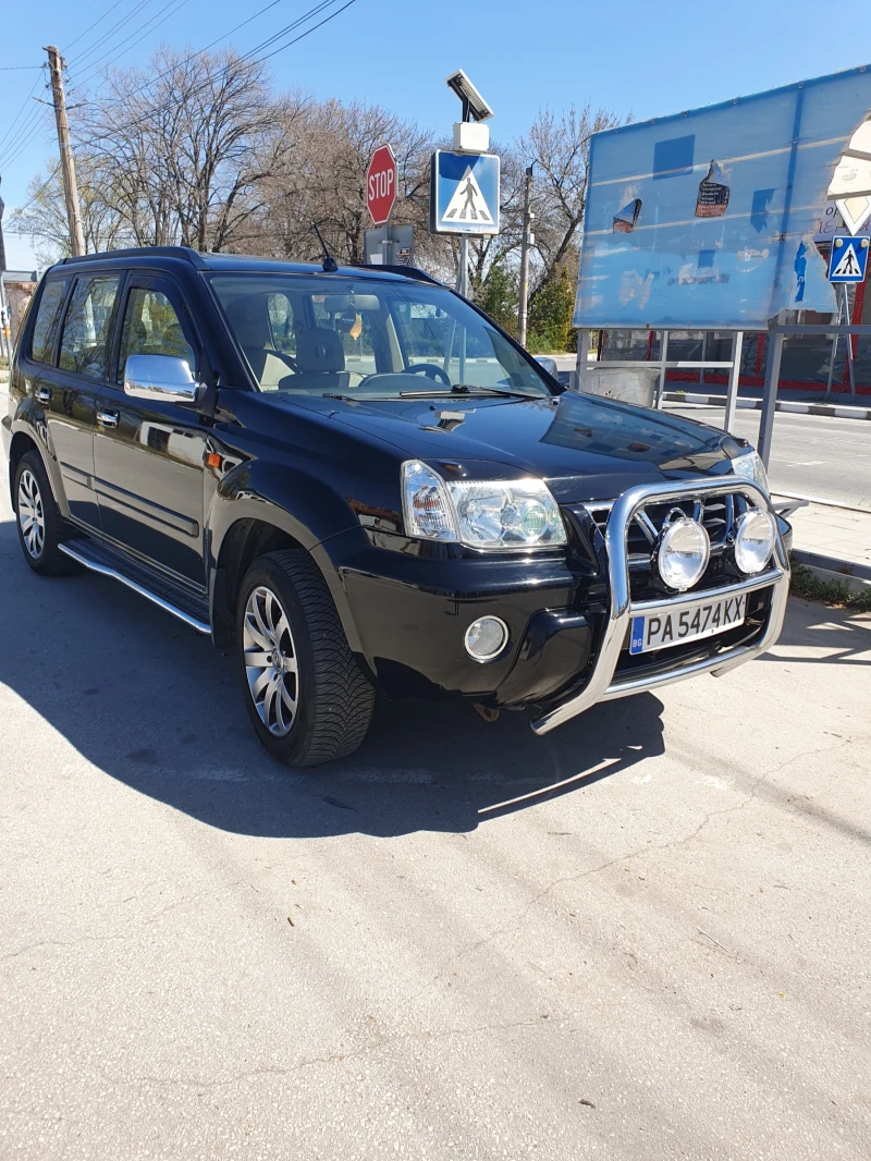 Nissan X-trail 2.0, снимка 5 - Автомобили и джипове - 47482432