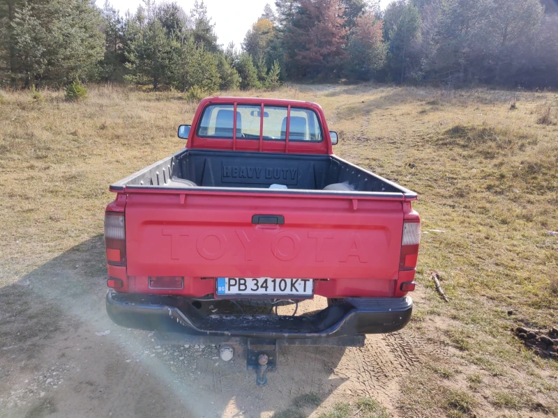 Toyota Hilux, снимка 5 - Автомобили и джипове - 48033680