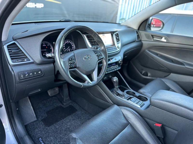 Hyundai Tucson 2.0CRDI* PREMIUM* АВТОМАТИК* 4Х4* , снимка 9 - Автомобили и джипове - 49580717