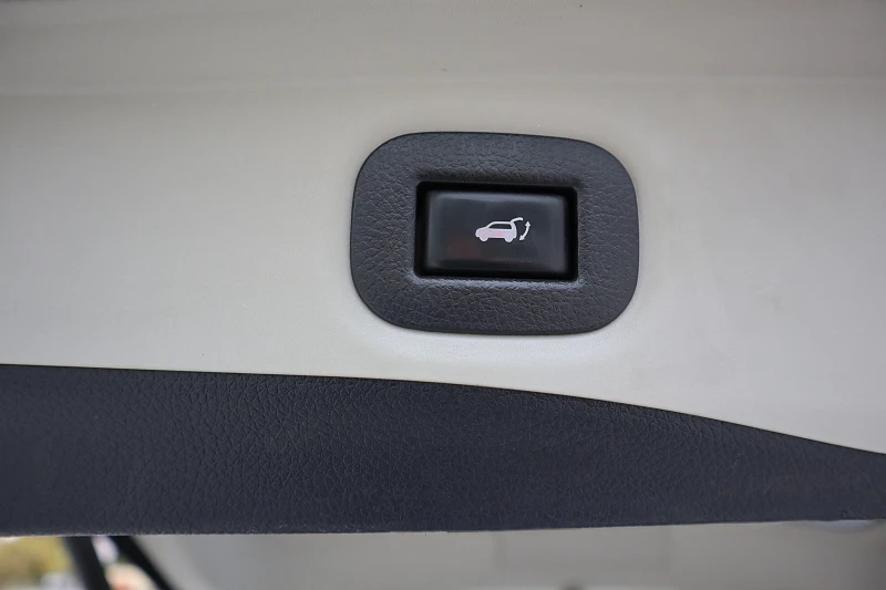 Nissan X-trail 1.6DCI, снимка 14 - Автомобили и джипове - 52544160