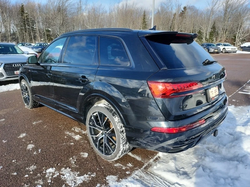 Audi Q7 * PROGRESSIV * CARFAX * БЕЗ ПЪРВОНАЧАЛНА ВНОСКА, снимка 16 - Автомобили и джипове - 53230976