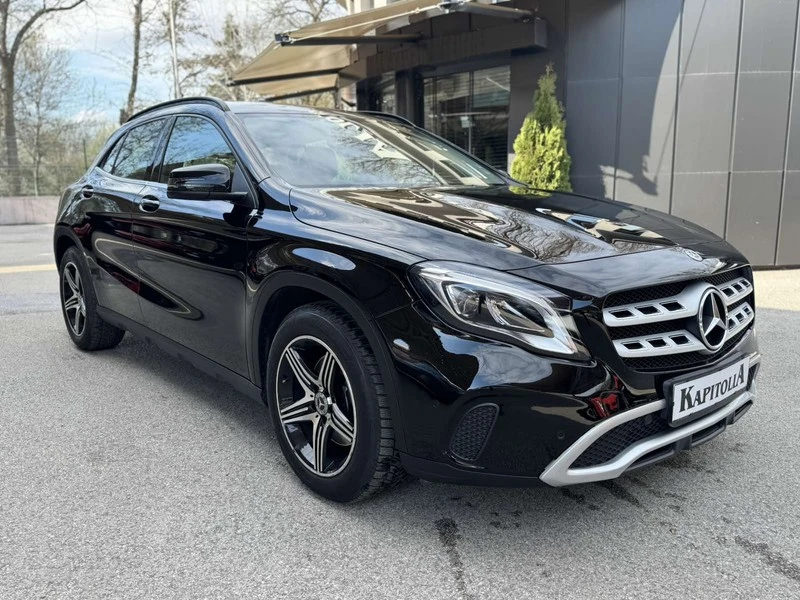 Mercedes-Benz GLA 220 4matic, снимка 4 - Автомобили и джипове - 54205933