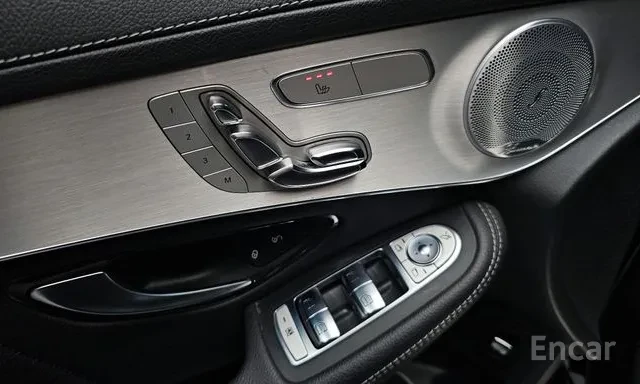 Mercedes-Benz GLC 300 4MATIC AMG Coupe* HUD* ���������* �������� | Mobile.bg � ����������� 11