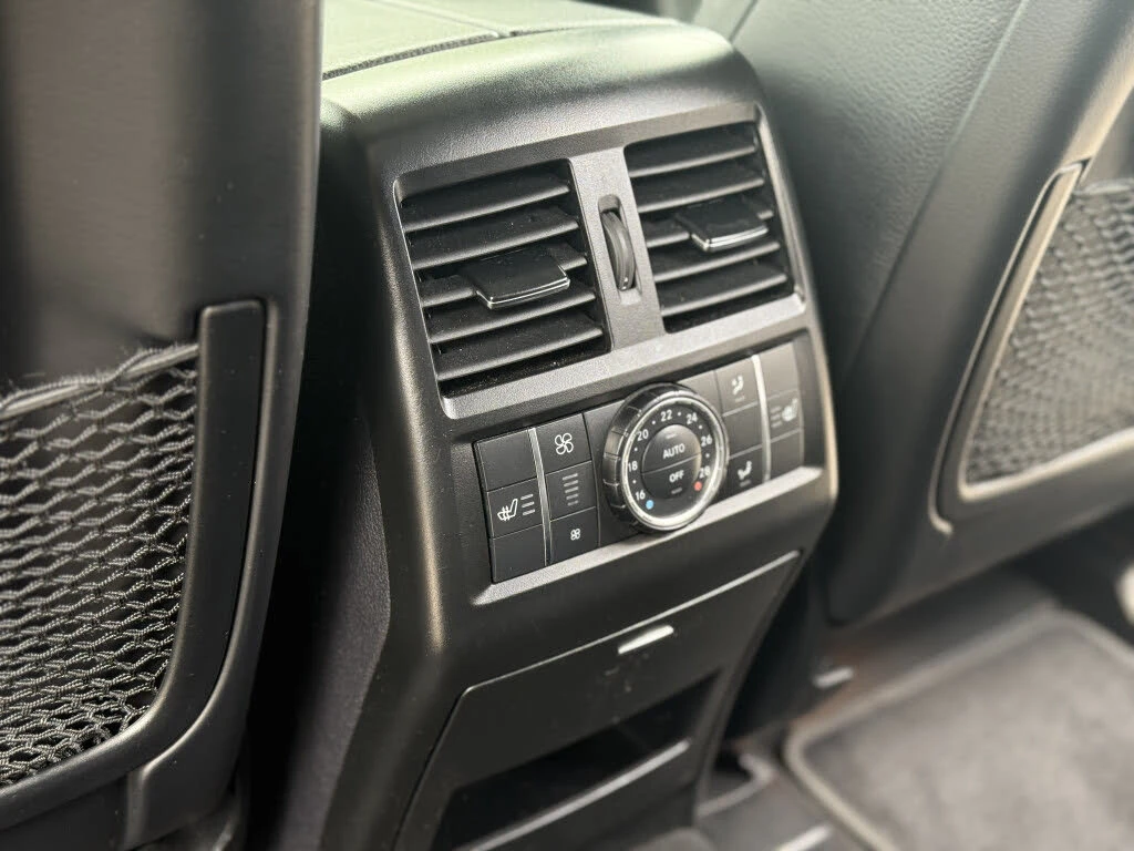 Mercedes-Benz GLS 350 D AMG PACK* 4MATIC* 360CAM* АвтоКредит(ЦЕНА ДО БГ) - изображение 10