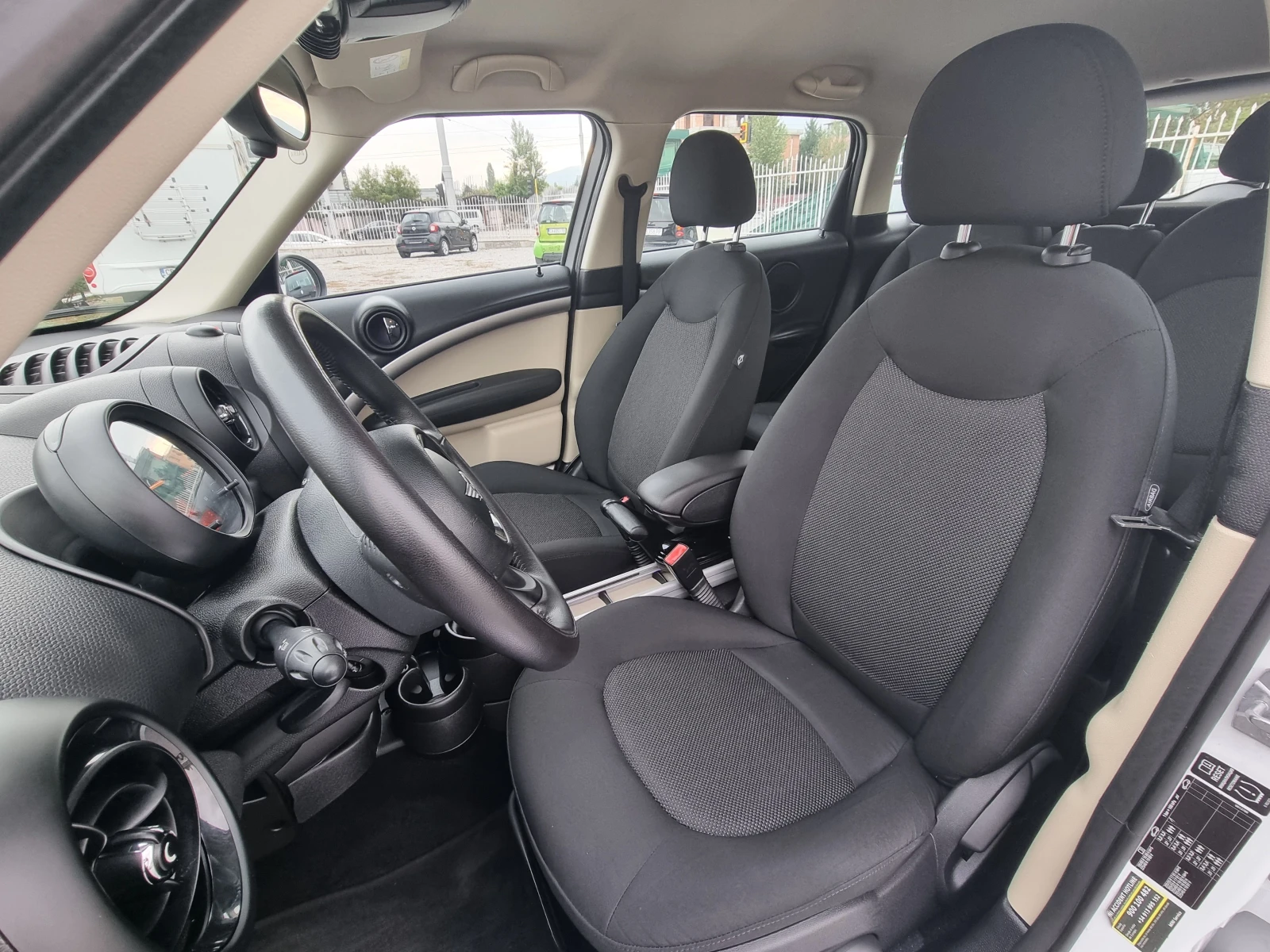 Mini Countryman 1.6, EURO 6B - изображение 9