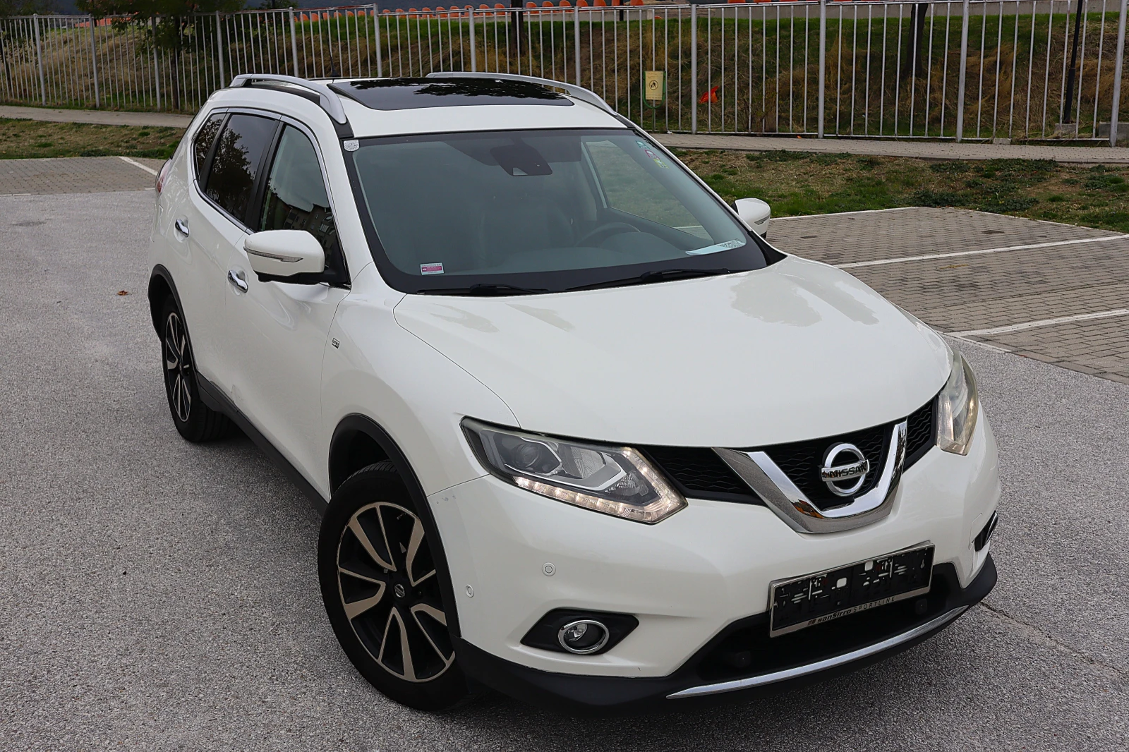 Nissan X-trail 1.6DCI - изображение 6