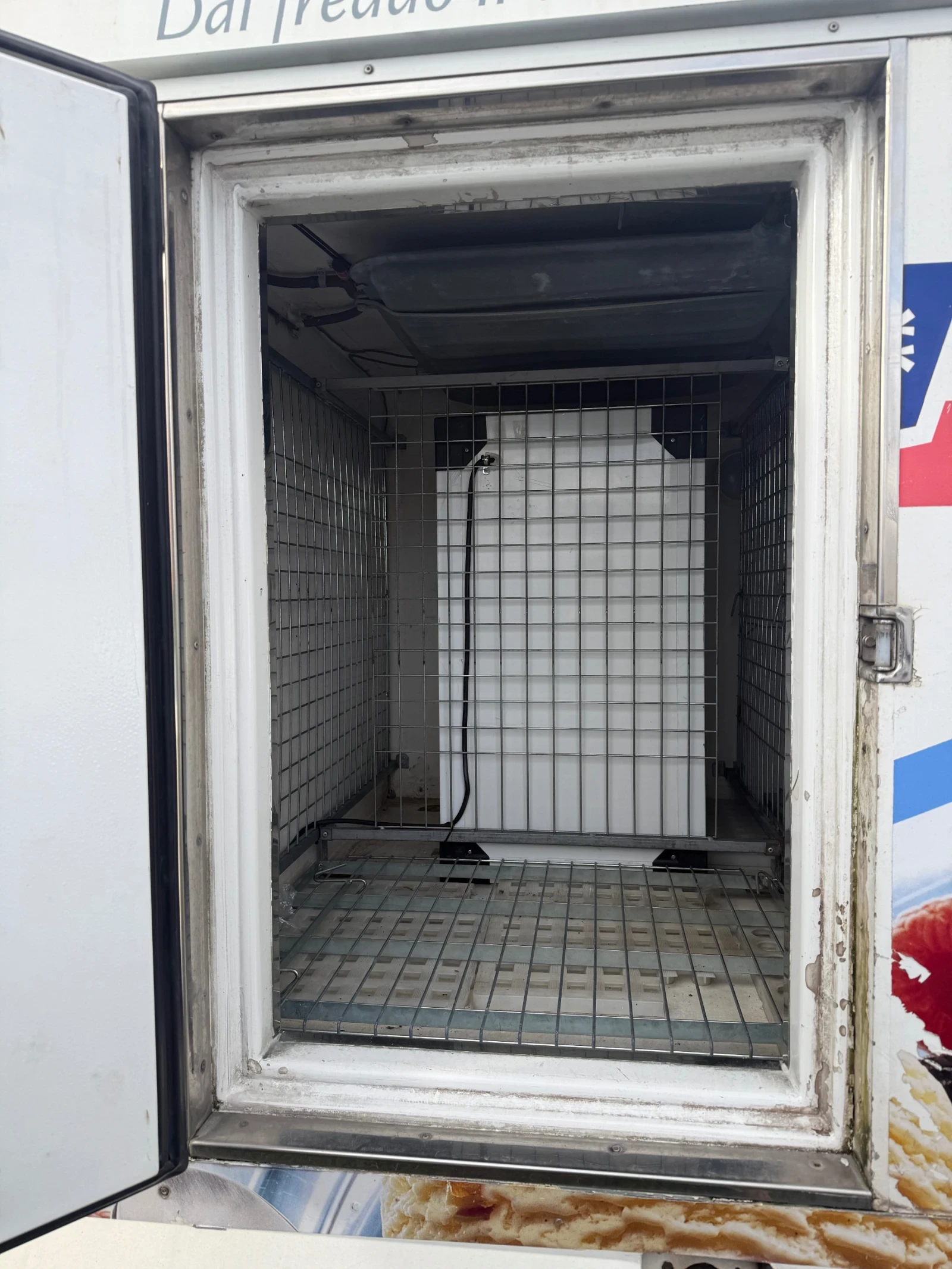 Toyota Hilux �������� | Mobile.bg � ����������� 11