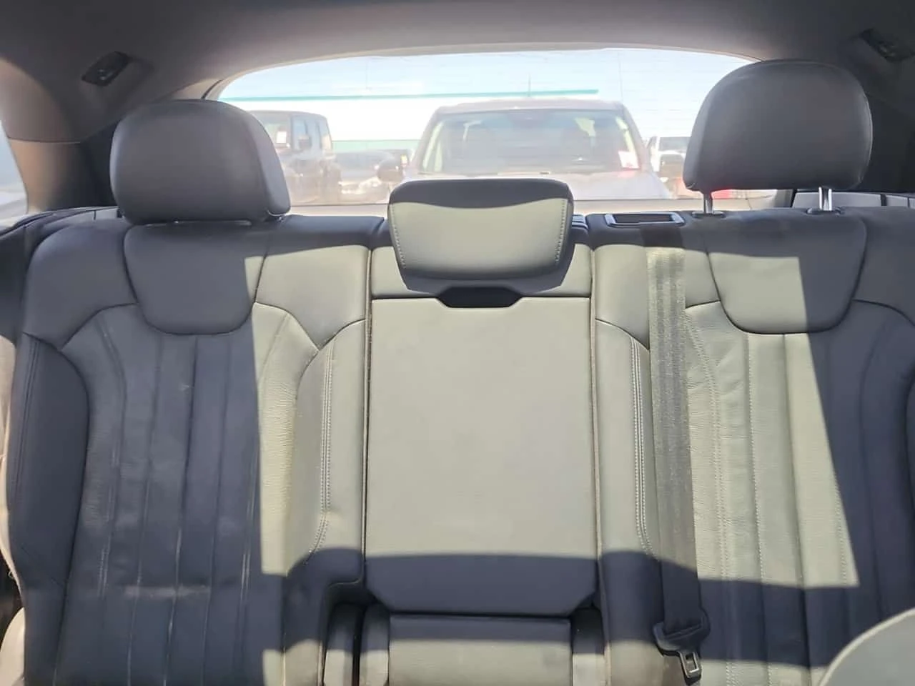 Audi Q5 S LINE/Progressiv/CARFAX/Панорама/Памет/Подгрев/, снимка 11 - Автомобили и джипове - 54323626