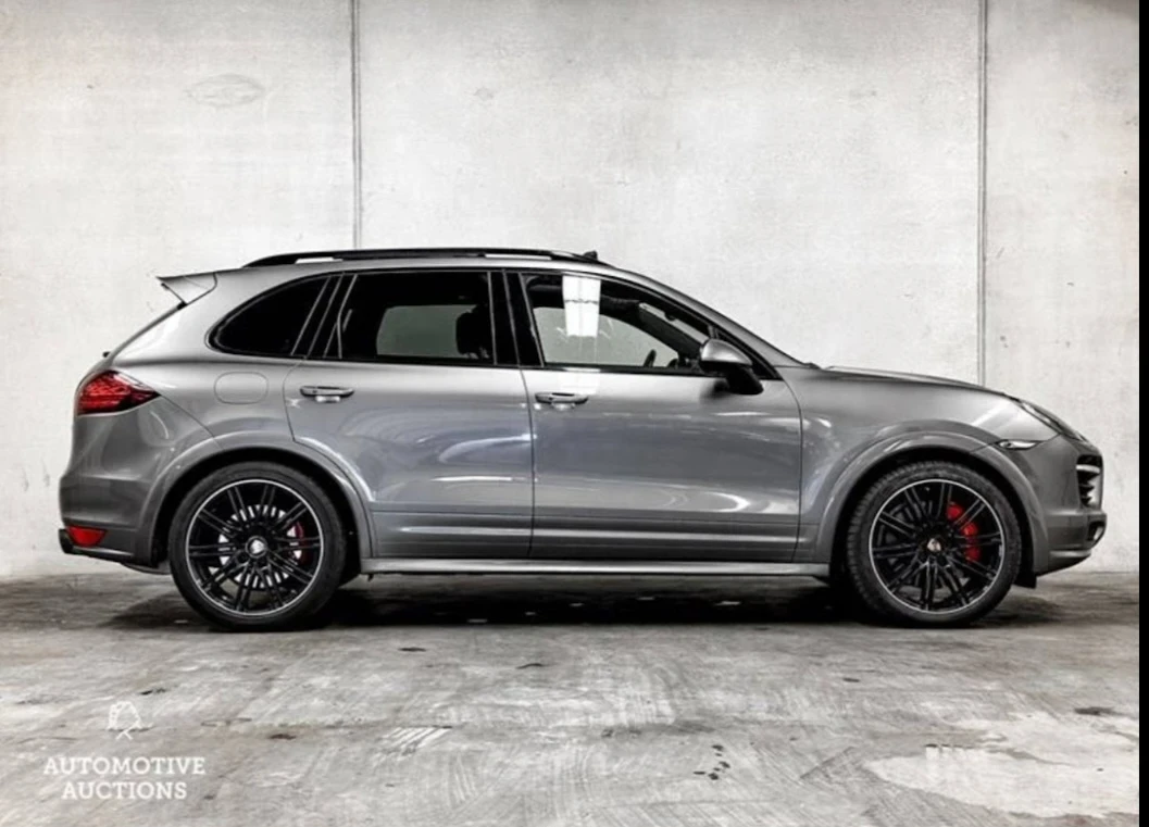 Porsche Cayenne Turbo - Chrono design , снимка 4 - Автомобили и джипове - 54371774