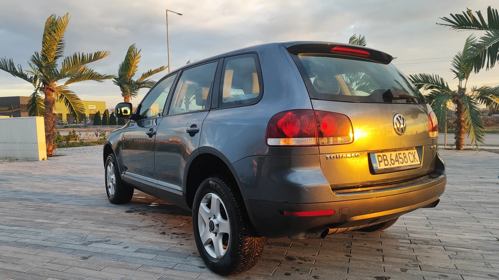 VW Touareg 3.0 TDI 239 hp РЪЧКА ПРУЖИНИ, снимка 5 - Автомобили и джипове - 54371164