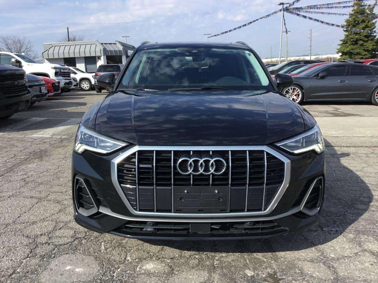 Audi Q3 45 Progressiv, CARFAX, ЦЕНА ДО БГ, снимка 8 - Автомобили и джипове - 54820202